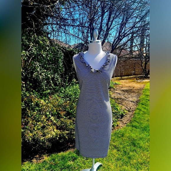 TALBOTS 🌻Sleeveless Black and White Striped Dress - Picture 6 of 8